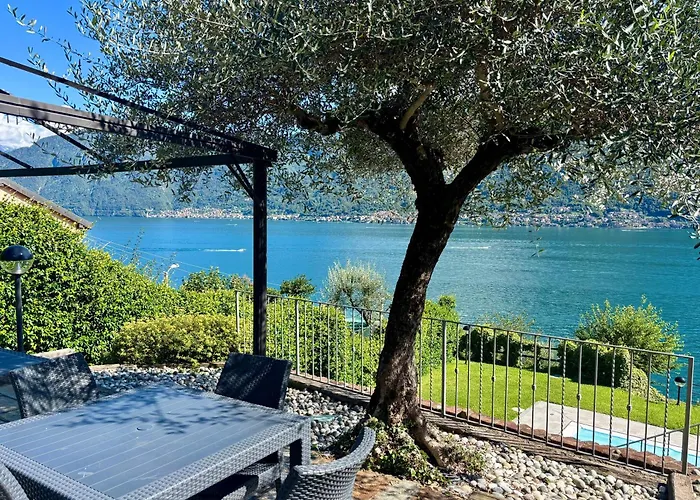 Rosa By Italian Villa Colonno