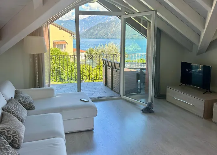 Rosa By Italian Colonno